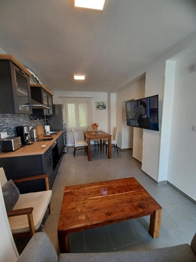 Appartement Caveromane 2 Pula