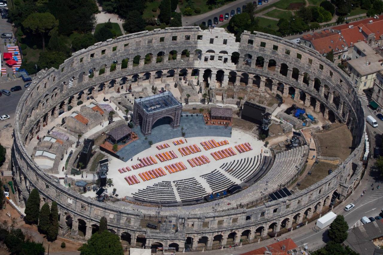 Caveromane 2 Pula